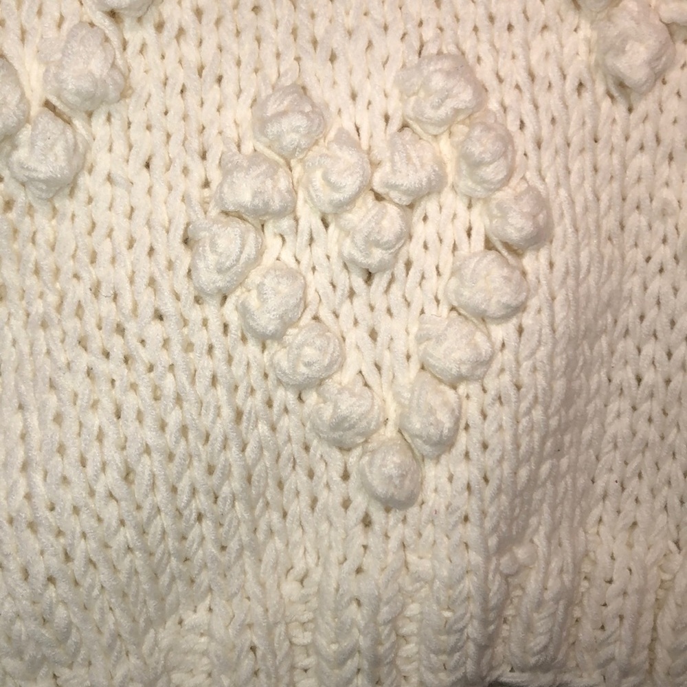 Valentine Heart Sweater - Picture 6 of 7